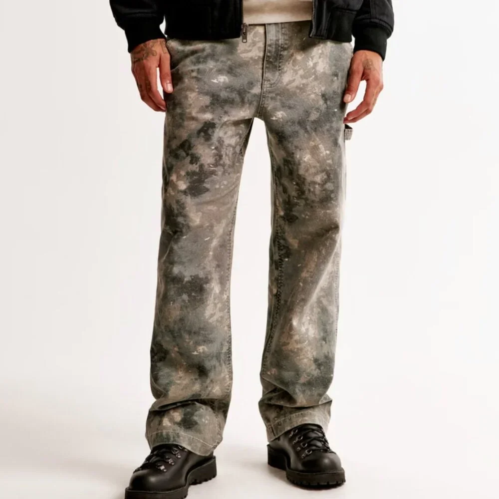 A&F Men's Baggy Workwear Pant, Dark Gray Camo Pattern, 32x28, EUC